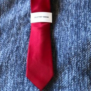 Geoffrey Beene Red Tie. Brand New!